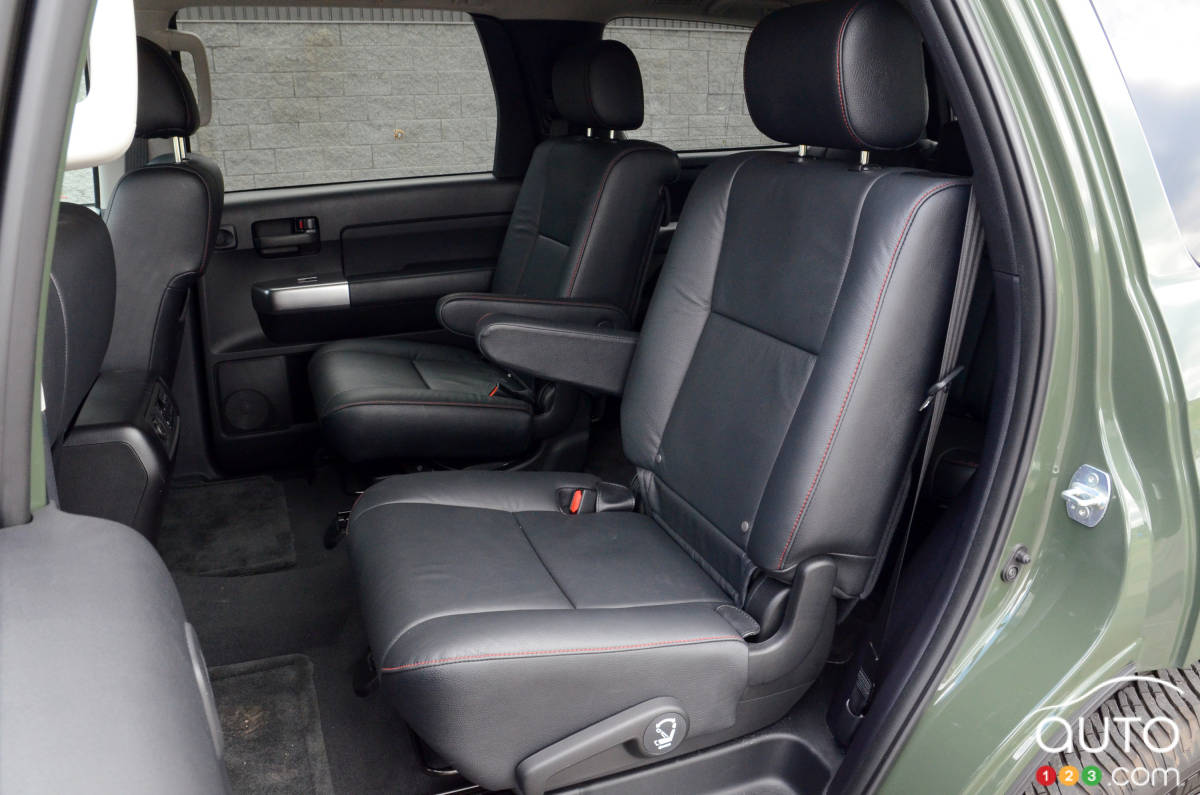 Toyota Sequoia TRD Pro 2020, deuxième rangée